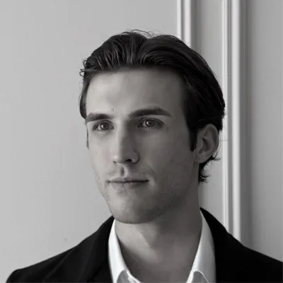 Porträt von Ludwig Schrödl, Gründer und CEO von FISART